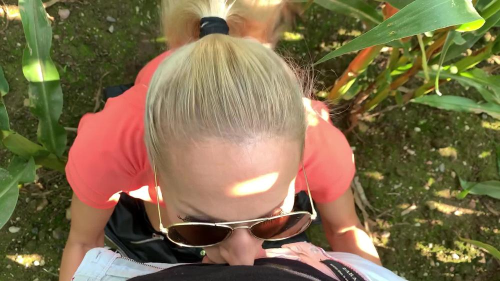 Throat Goat - Amateur Blonde Facefucked In Cornfield_(Id_2294167)
