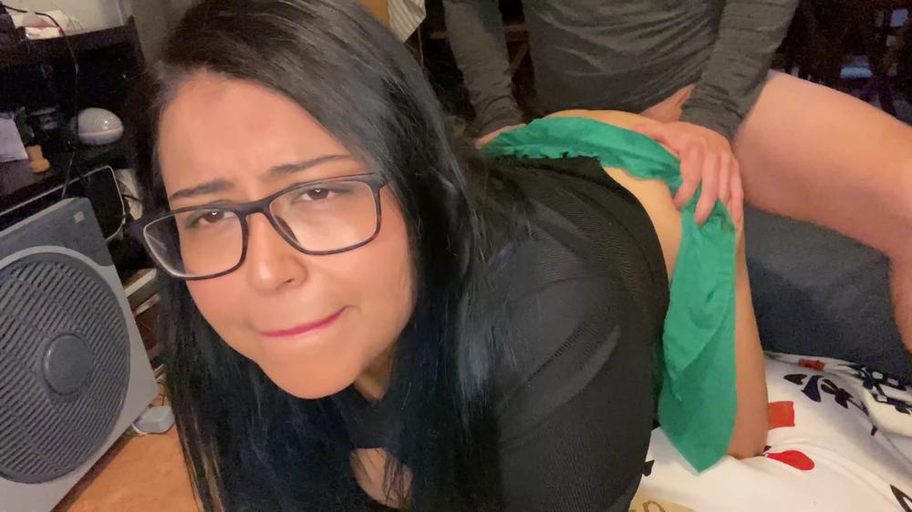 Fucked my REAL STEPMOM Stuck! MAMICOLOMBIANA