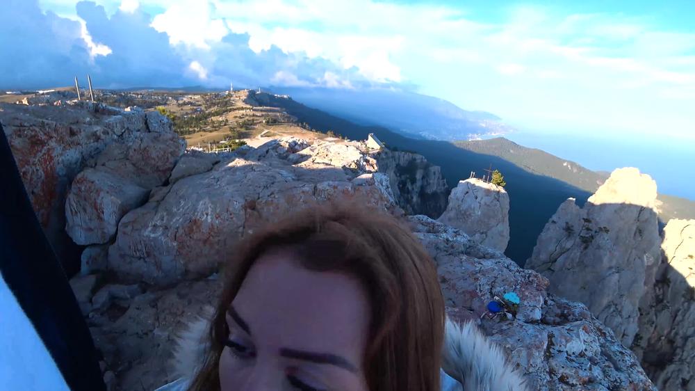 Mia Bandini - Risky Public Fuck On A Cliff