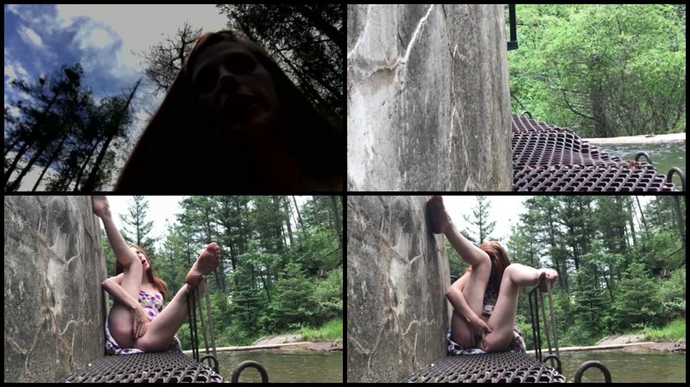 114 Redhead  Real Orgasm  Really Public River    Freckledred Freckledred 2160P