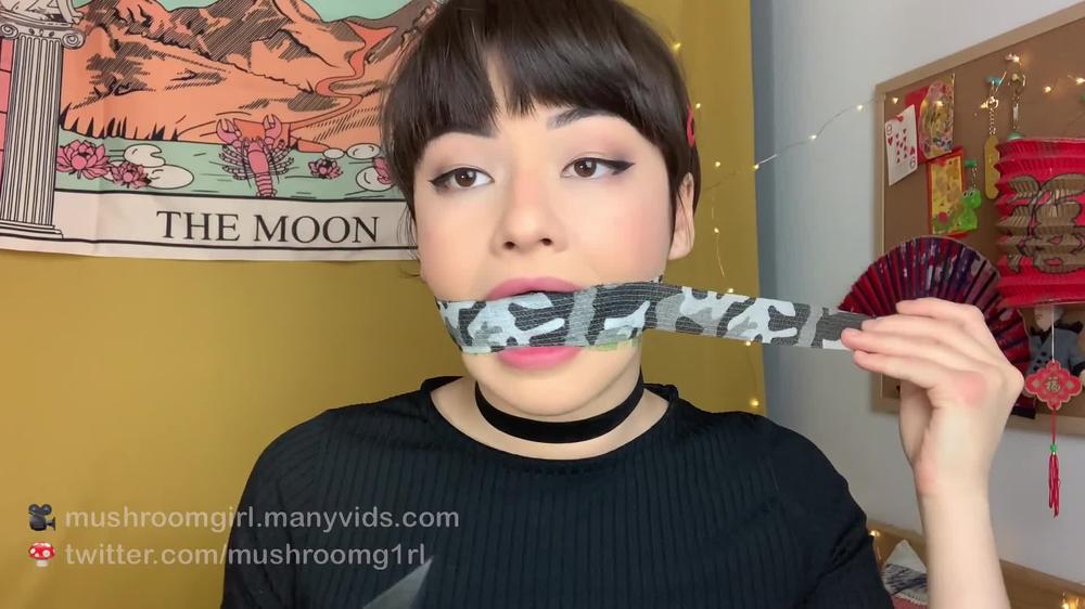 Mushroomgirl Kinda Goth Asian Girl Gags Herself Manyvids