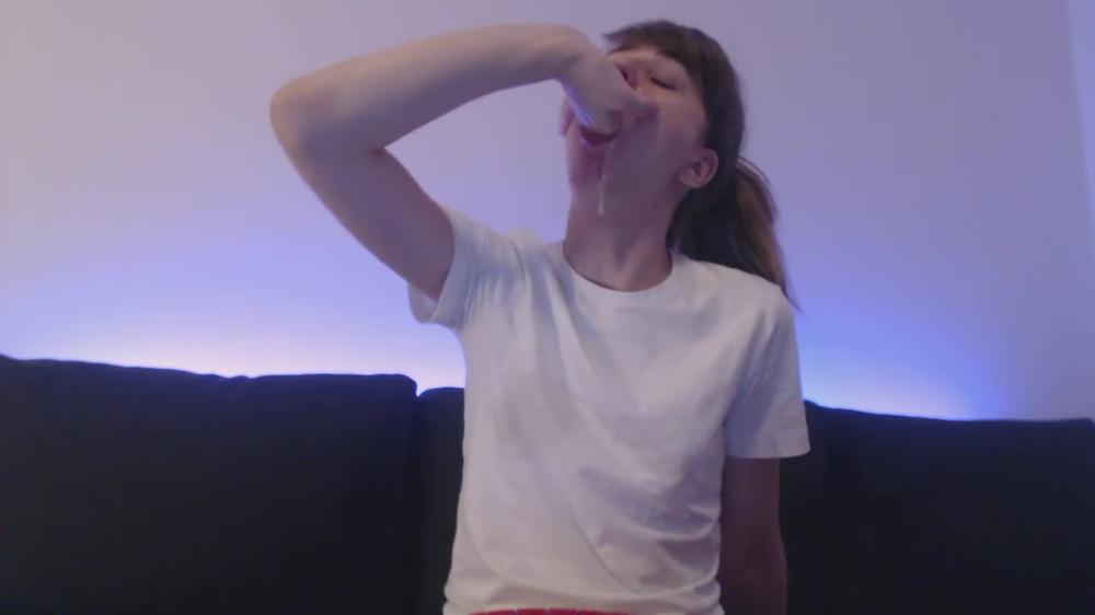 P10 Messy Hot Teen_Lolitasstar_720P
