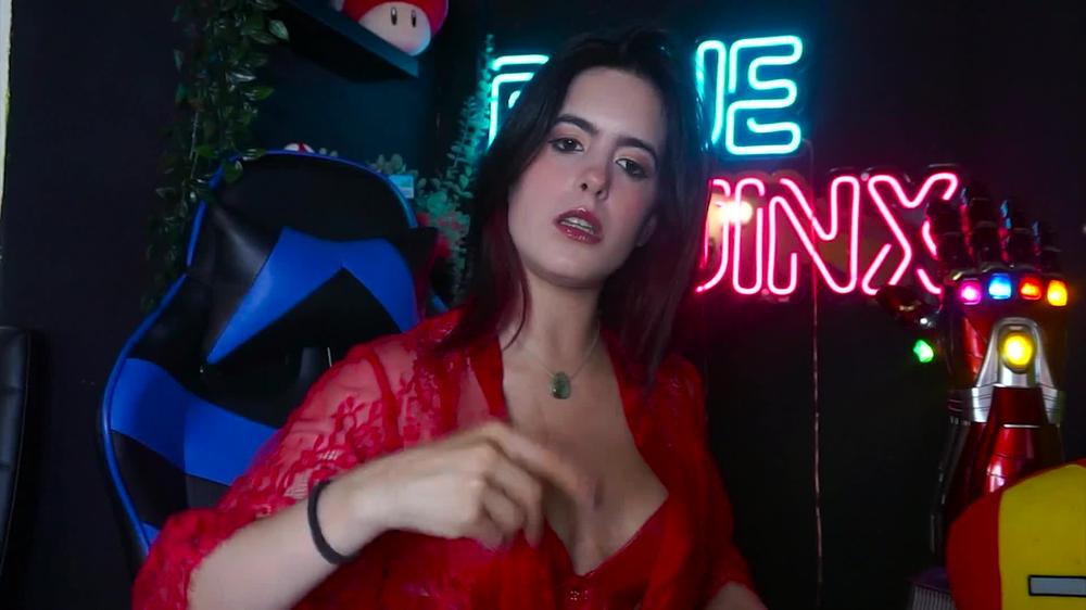 UNA POLLA PARA 2 MUY CACHONDAS- EL SANDWICH SEXUAL