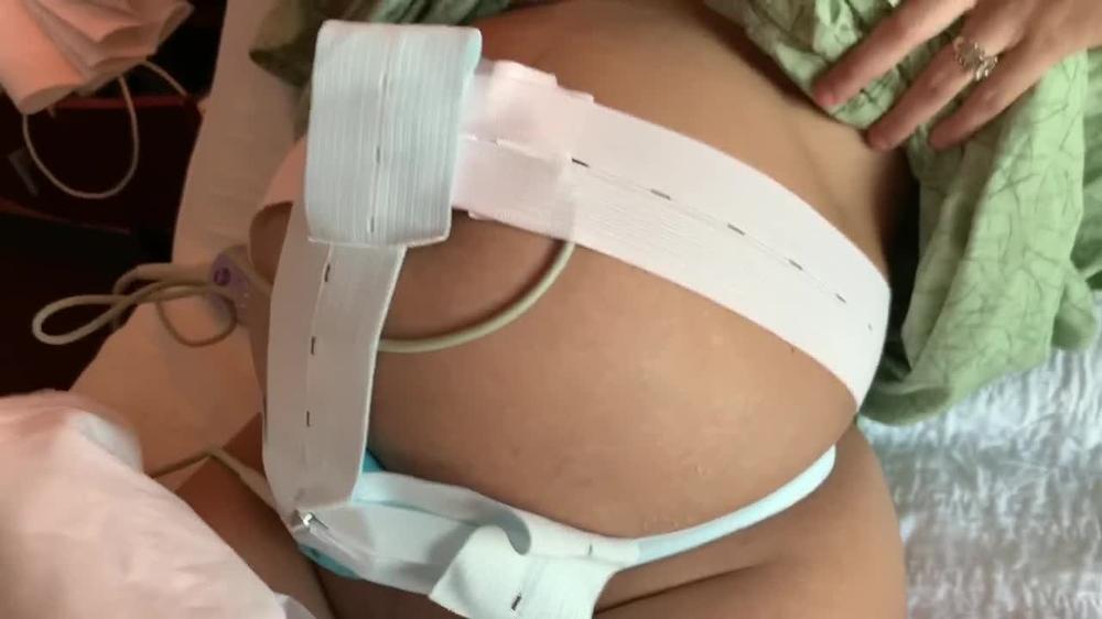 diosaera in hospital shows her swollen pussy before delivery