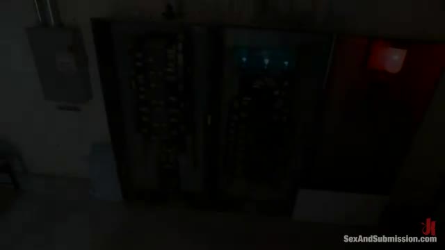 27009_Riley_Mrpete