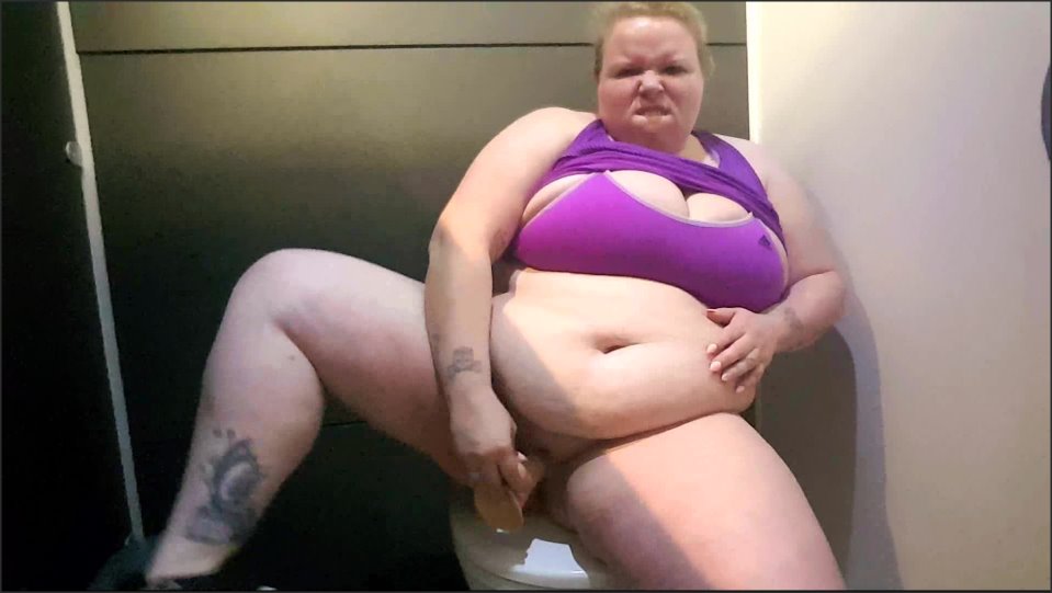 Bustybbwsteph Bbw Public Toilet Toying