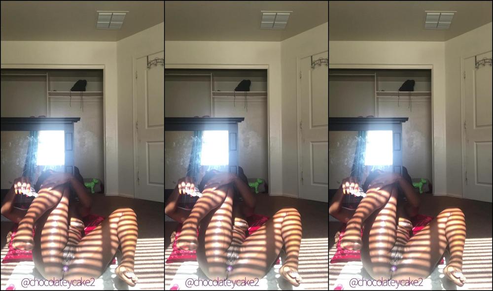 Chocolateycake2 2019 13909086 The Way The Sun Radiates Off Skin