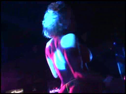 Dancing2