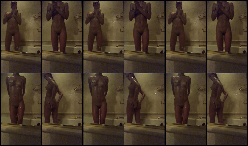 Anaroseofficial 18 03 2018 7927670 Shower Time
