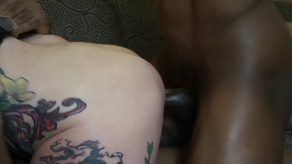 Eddiejaye_Ada-Bomb-Gangbang