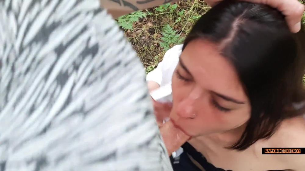Sexy student sucks cock in the forest instead of studying