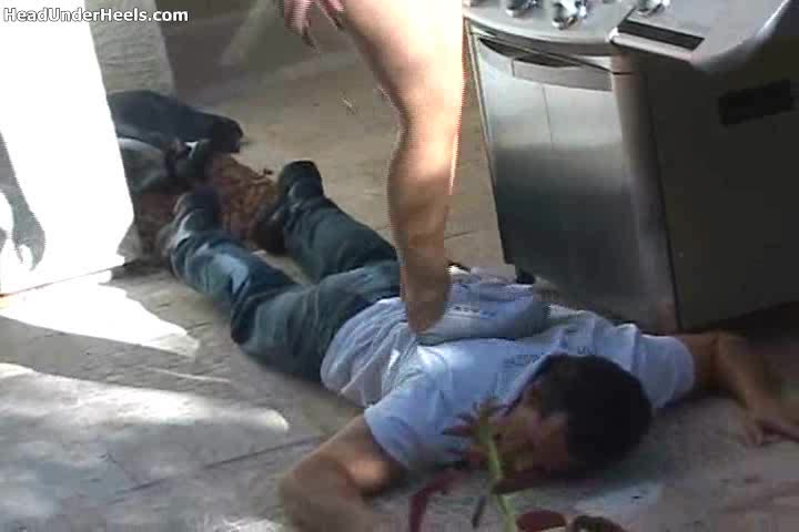 Video220907Xt