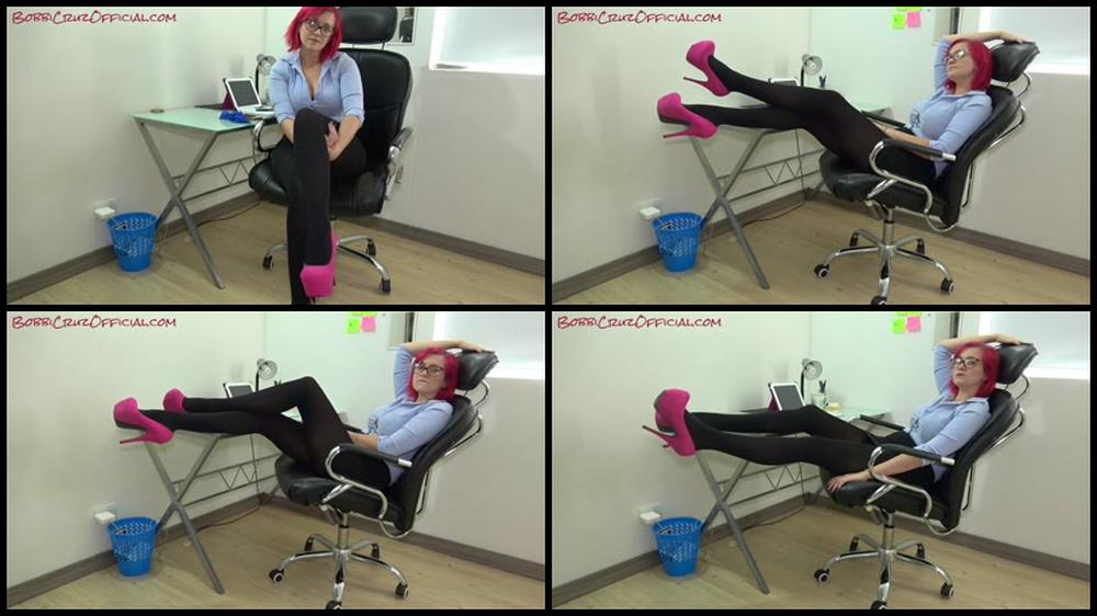 Bobbicruz Secretary Turns You Into A Sissy Pt 1