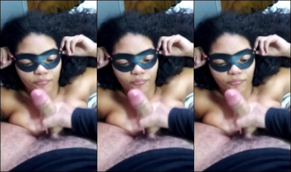 Stepdaughter fuck throat and smell cum