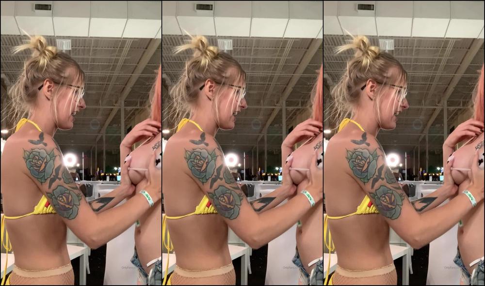 Emilytokes 2019 96182267 Conventions Are Much Fun