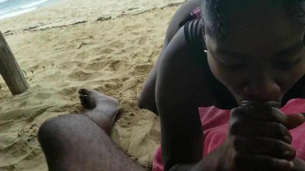 (Beach Throatpie) He Tried To Hold Back Lol