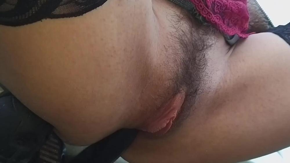 Fucking and Pissing Car TOW BAR # Loud Orgasm from Sex with RETRO CAR