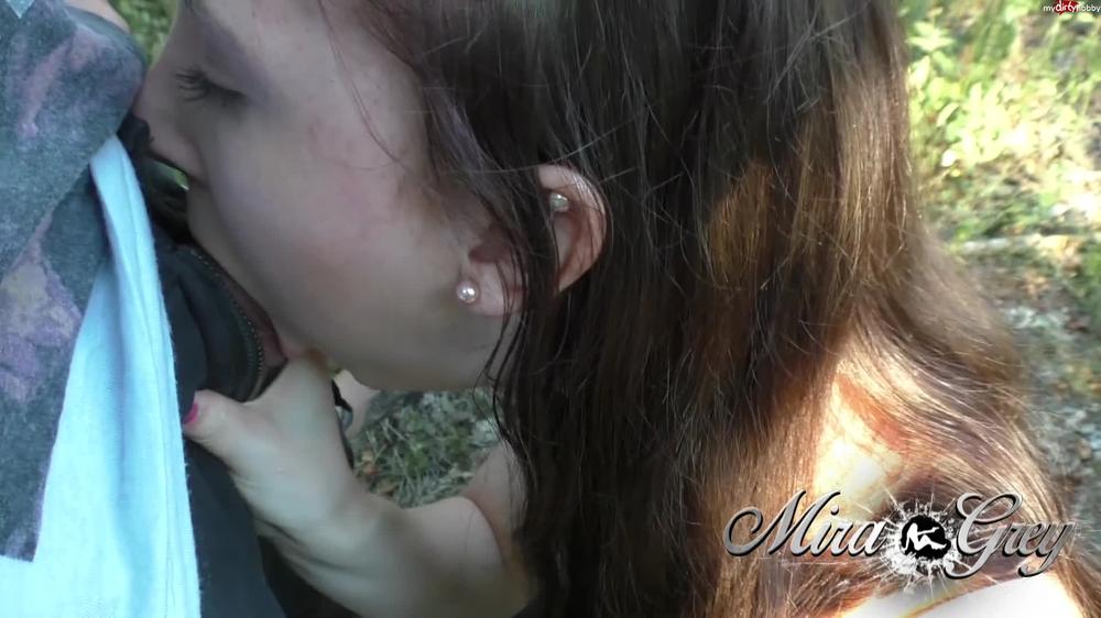 Mira-Grey - Teeny - Kehlenfick! Spermaflut