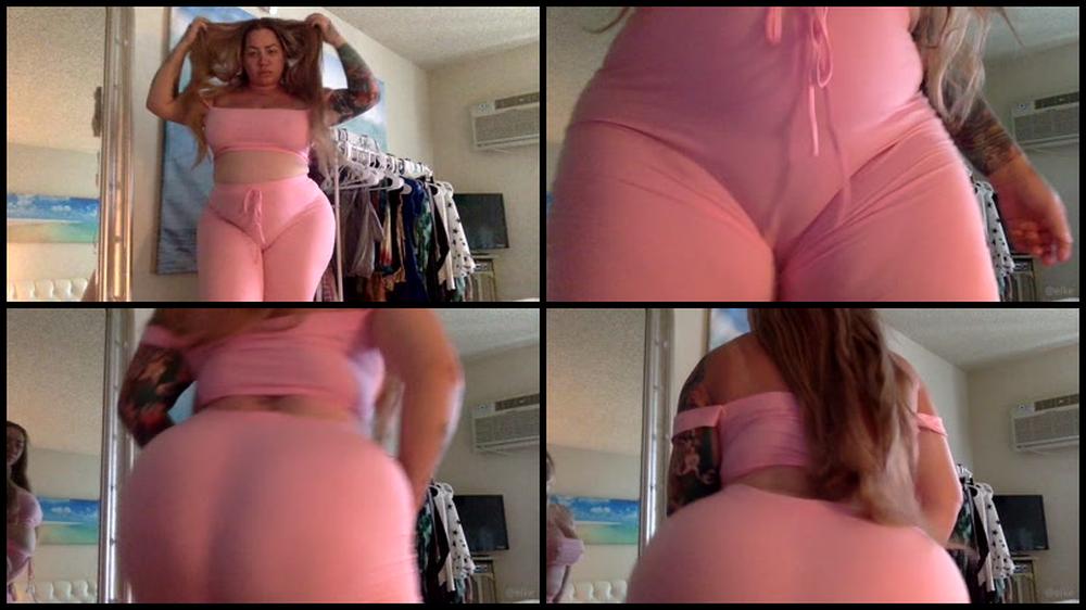 Elke1 18 06 2020 440928399 Bubble Gum Sweet And Round Like Bubble Gum Lick It Suck It Enjoy It Yum