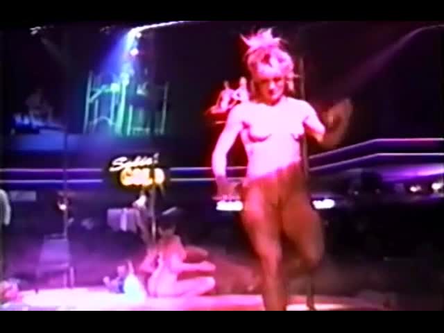 Lana Sands Back For More Canadian Beaver (1995) Sc6