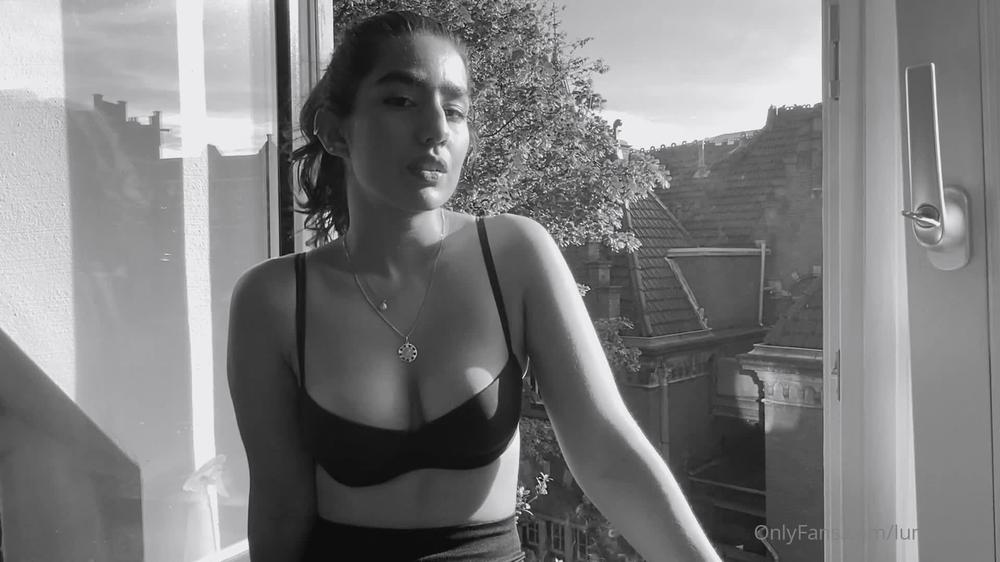 Lunasilverx 2020 85465153 Little Artsy Smoking Video Shot Don Actually