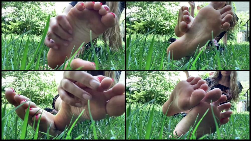 Findomchristine 11 06 2021 2133579457 Get Down In The Grass And Clean My Soles