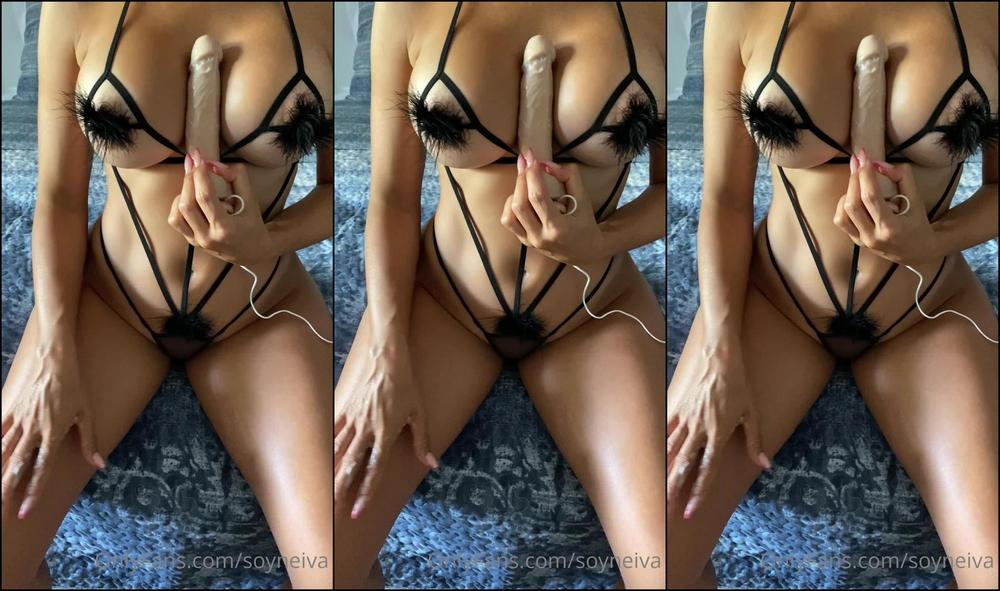 Soyneiva 2020 965968455 Girlfriend Gets Horny Seeing With Sexy Lingerie