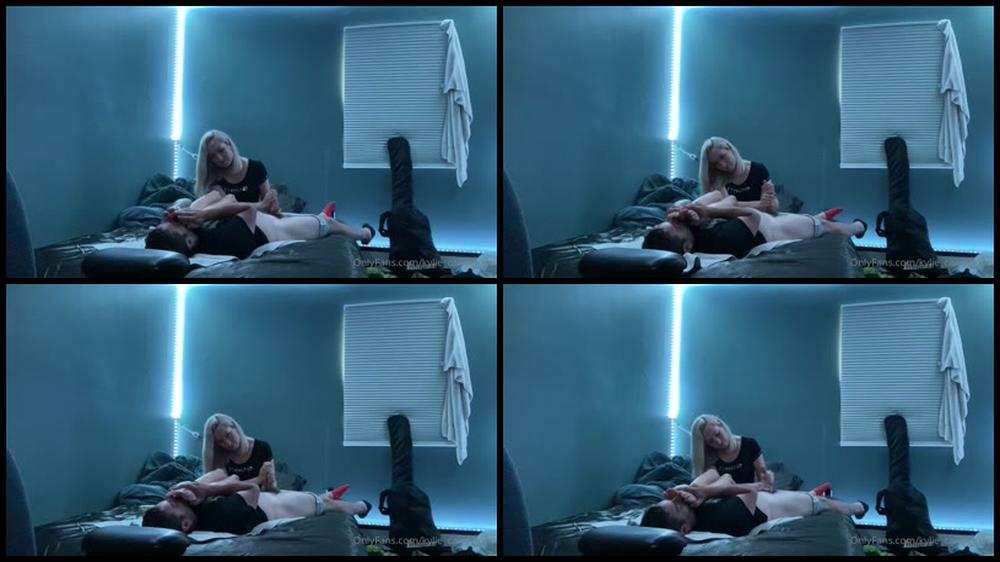 Kylie Coco 30 07 2021 2177913312 Imagine Being A Fly On The Wall While I Please My Man