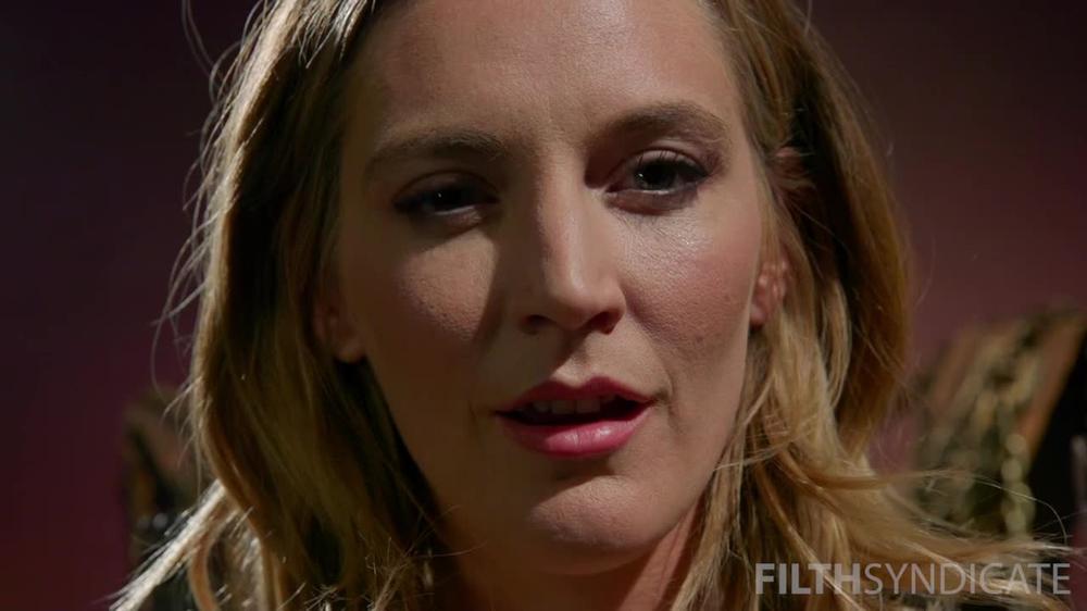 45936_Mona Wales - Mona'S Dungeon_25.03.2020_720P