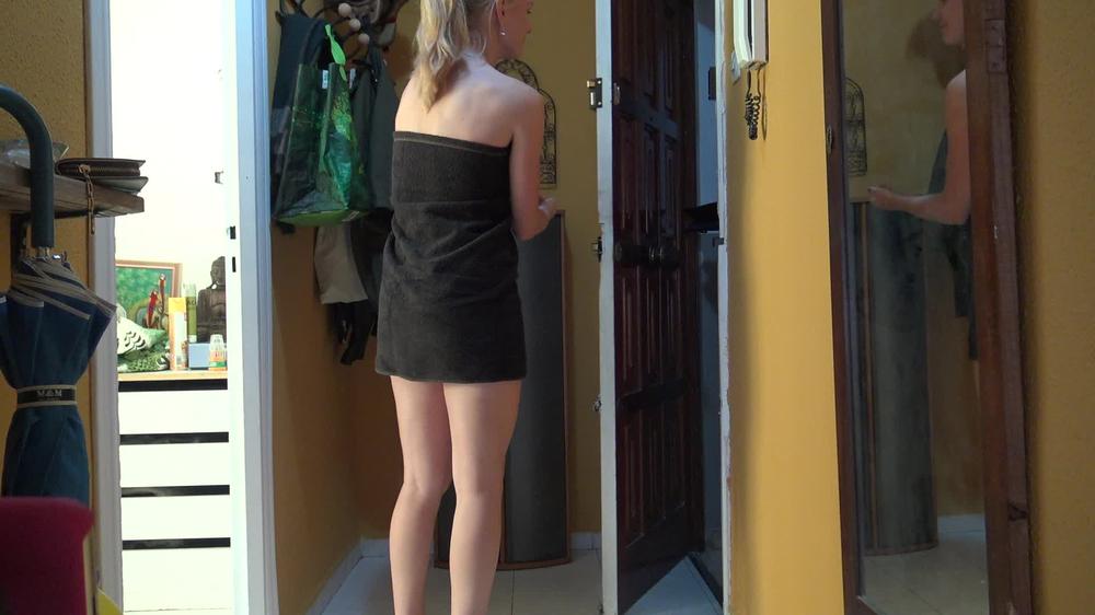 Pizzadelivery Dare Naked