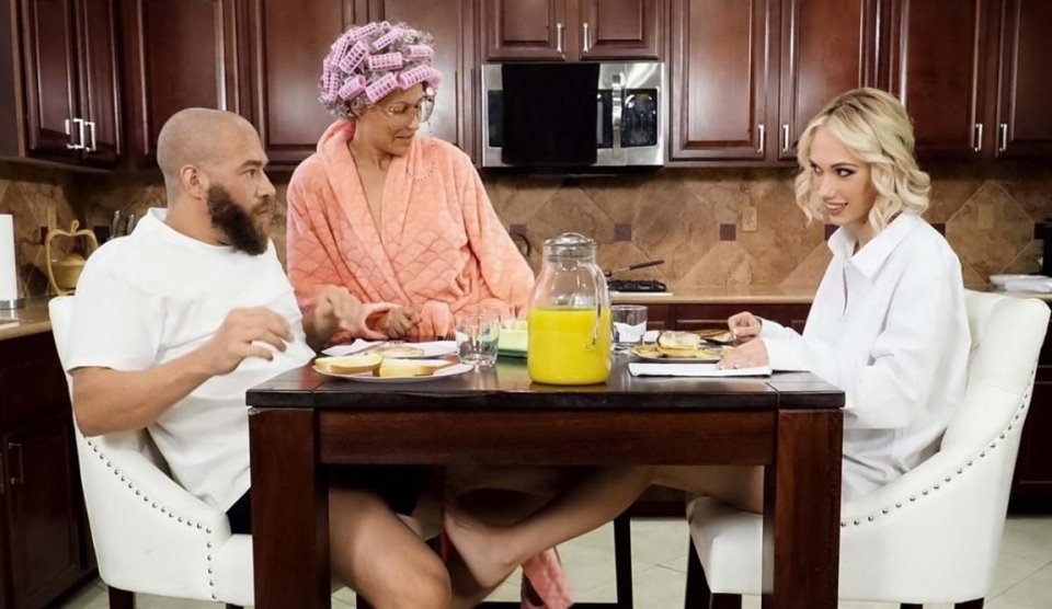 Sky Pierce Breakfast Sex With Extra Oil K