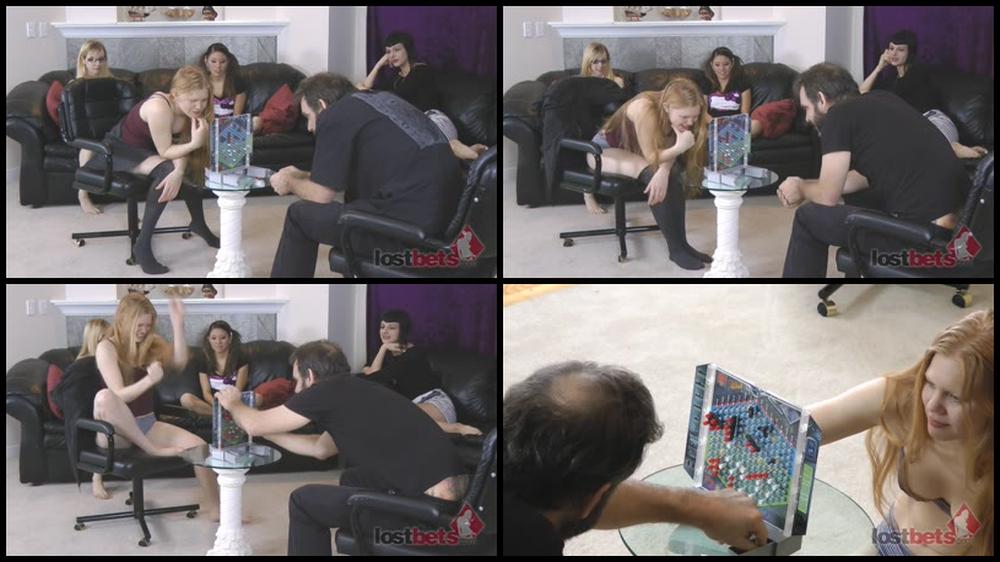 218 Battlestrip With Julie And Vince Hd