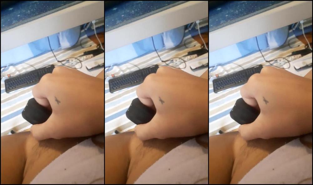 Lazy afternoon wank (Grooling was peak that day :))
