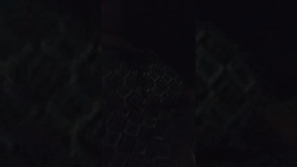 Nunca se imaginarian como sale mi vecina gotica a la calle! Exhibicionista en Argentina 🥵