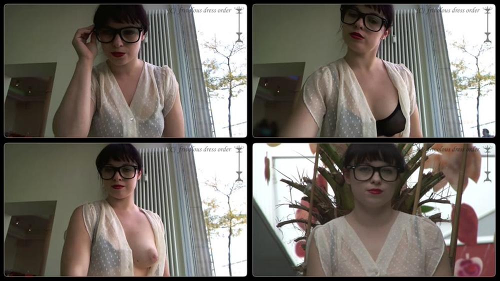 Frivolous Dressorder Com   The Big Glasses