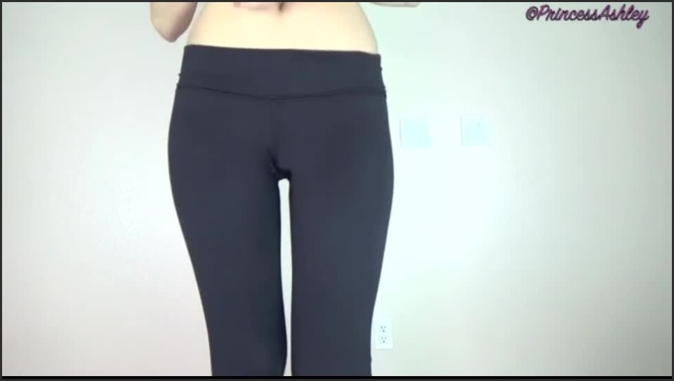 2015-02-24 Yoga Pants Mind Fuck (Brat, Mindfuck, Mesmerize) ($13) (27530)
