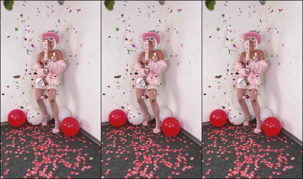Dirty Lady Has Received A 100 000 Followers¡¡¡ Thank You Friends - 2160P