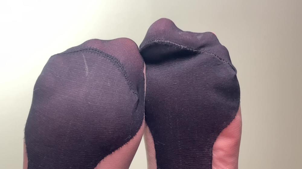 Nylon Feet Joi