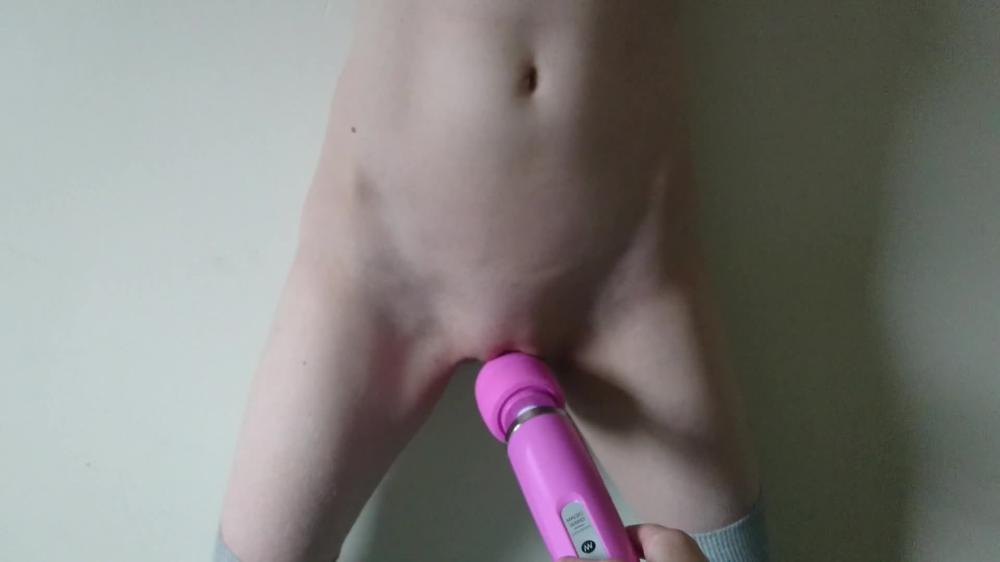 girl finally allowed to cum | lesbian orgasm control