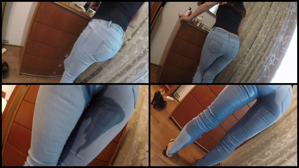 Julia Jordan Wetting My Jeans