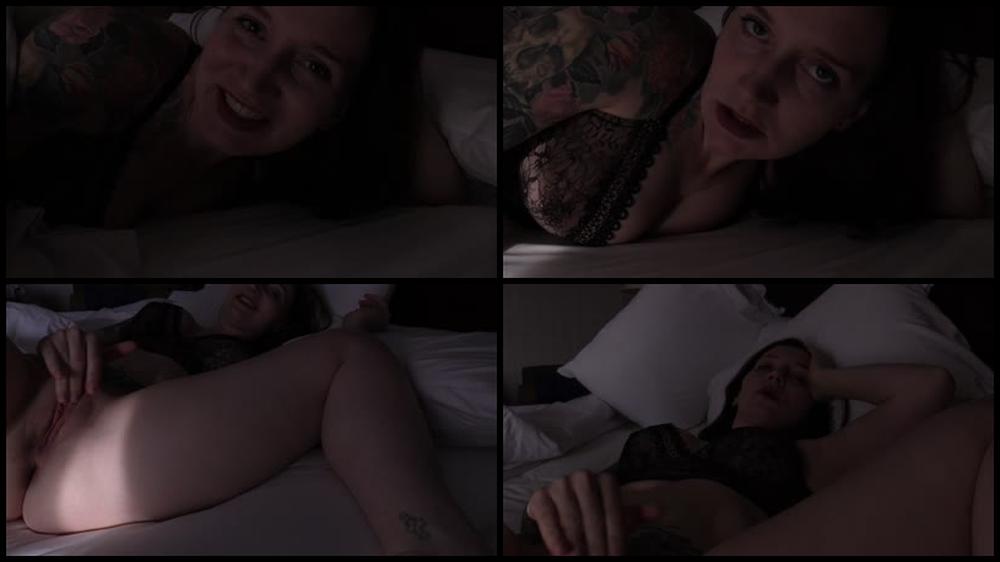Bettie Bondage Moms Feeling Ignored