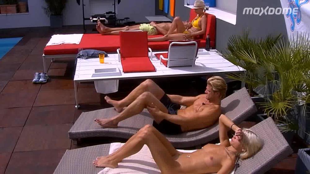 Julia Bruckner - Promi Big Brother. Season 2. Ep 5 (20.08.2014)
