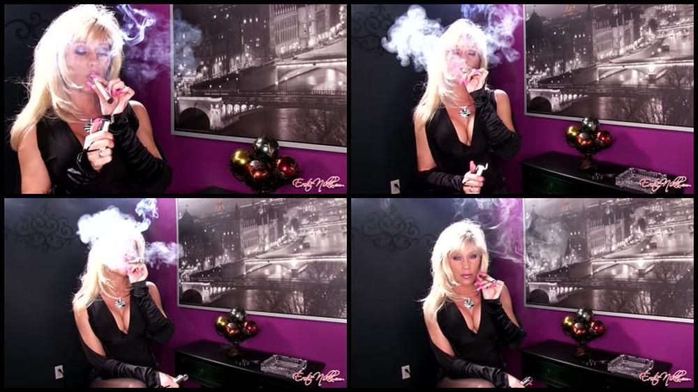 Classy Broad 720P