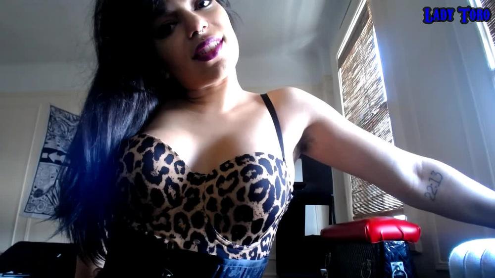 Ladytoro Losers Worship My Hairy Pits Manyvids