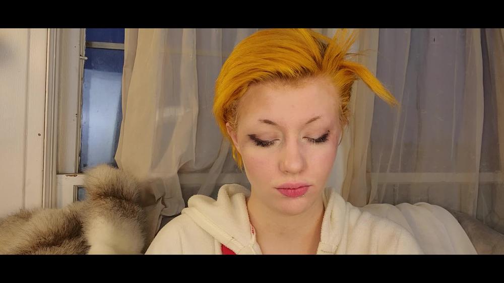 Anya Ivanovna Makeup Removal