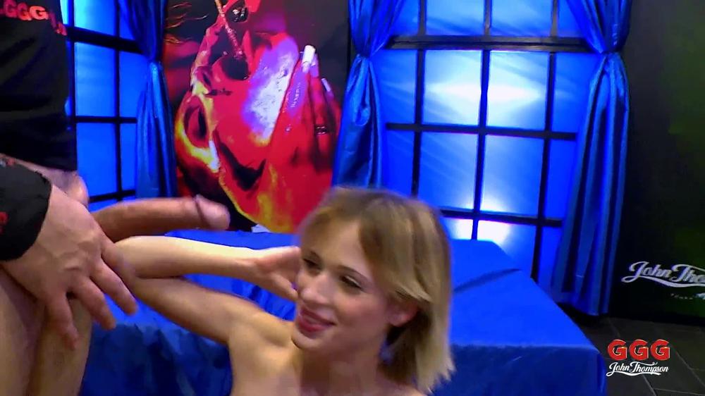 [Jtpron] 2018 Two Girls In The Sperm Arena [Bukkake Gangbang Blowbang Rimming Swallow]