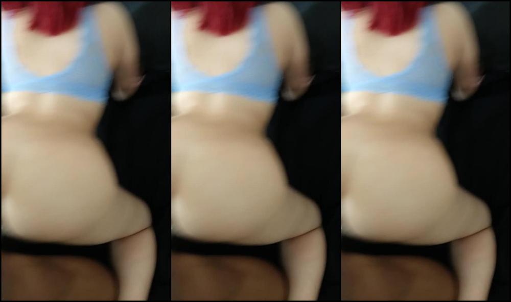 Big ass like this needs to be fucked doggy style... So hot!