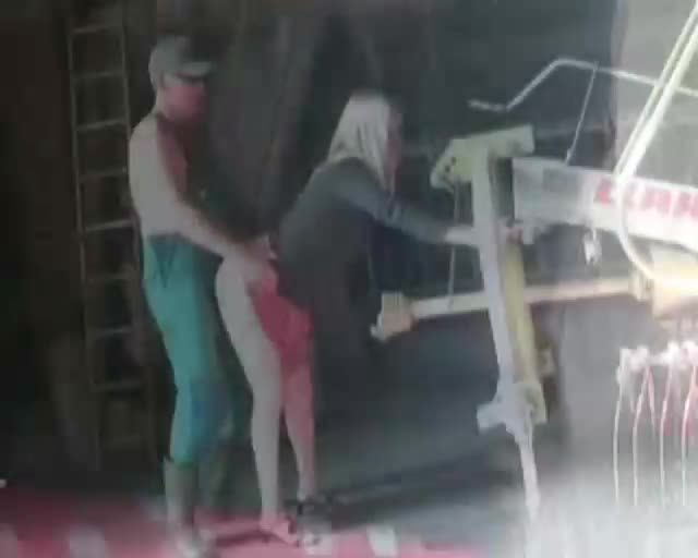 Dirty-Tina - Frau Sucht Bauer
