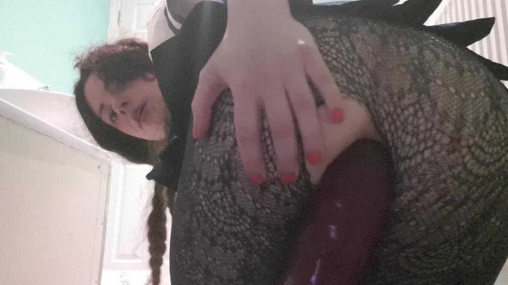 Cosplay Teen Loves Anal Fills Cute Butt With Giant Dildo