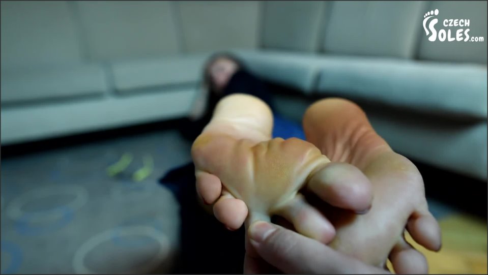 Barefoot Mature Milf Tickle Torture Mature Feet Foot Torture Sexy Feet 1080P